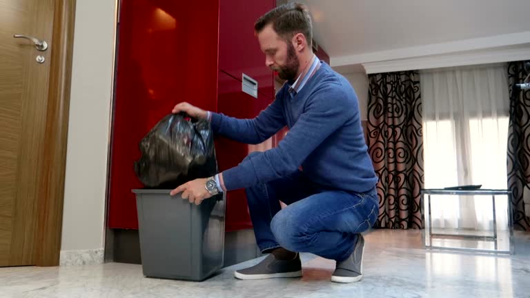 Best Retail Junk Removal  in Brooklyn Park, MN